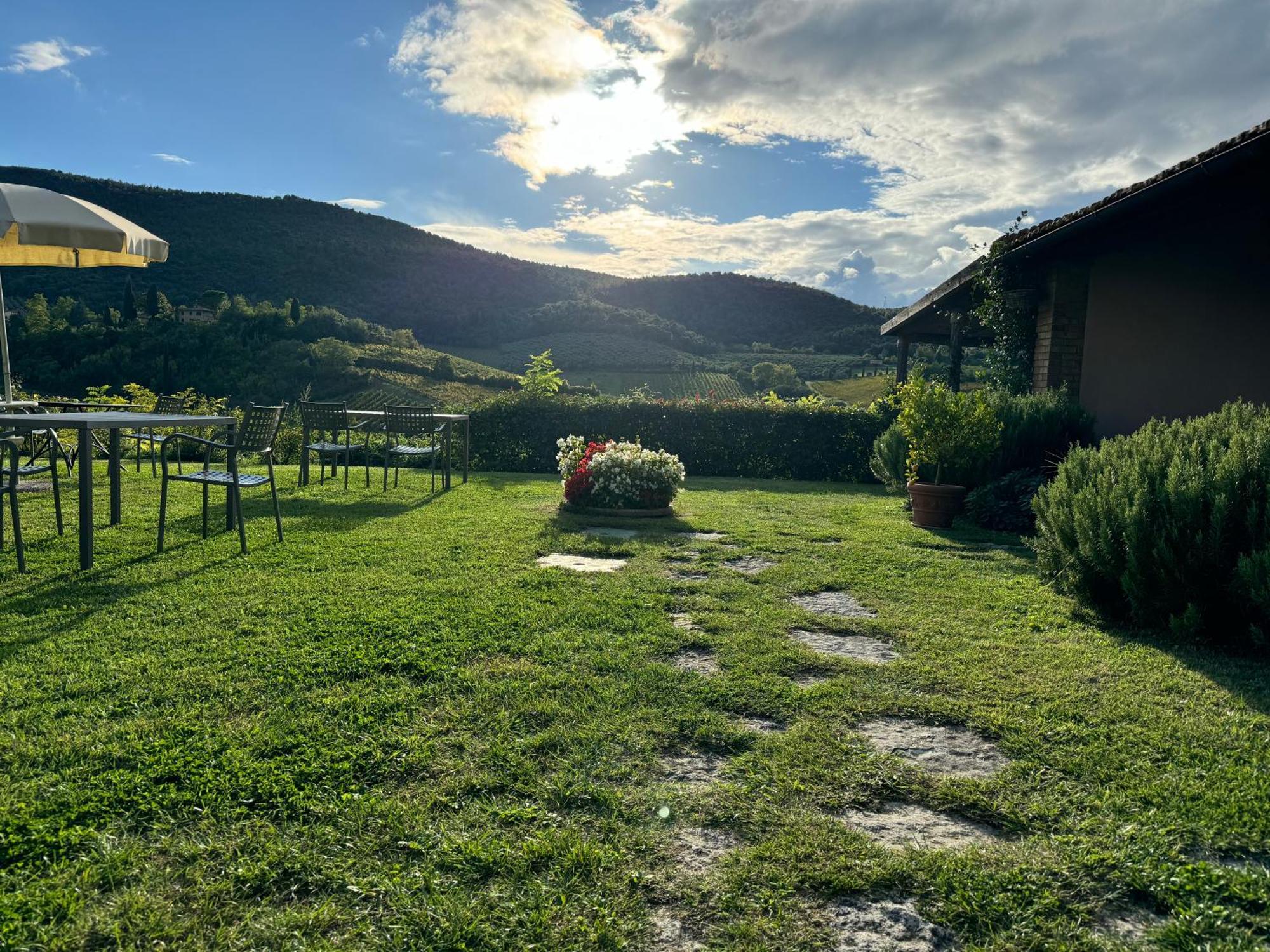 سان جيمينيانو Villa Del Sole المظهر الخارجي الصورة